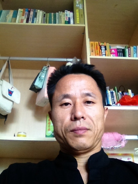 龙三少的第一张照片--汕头认干亲服务网